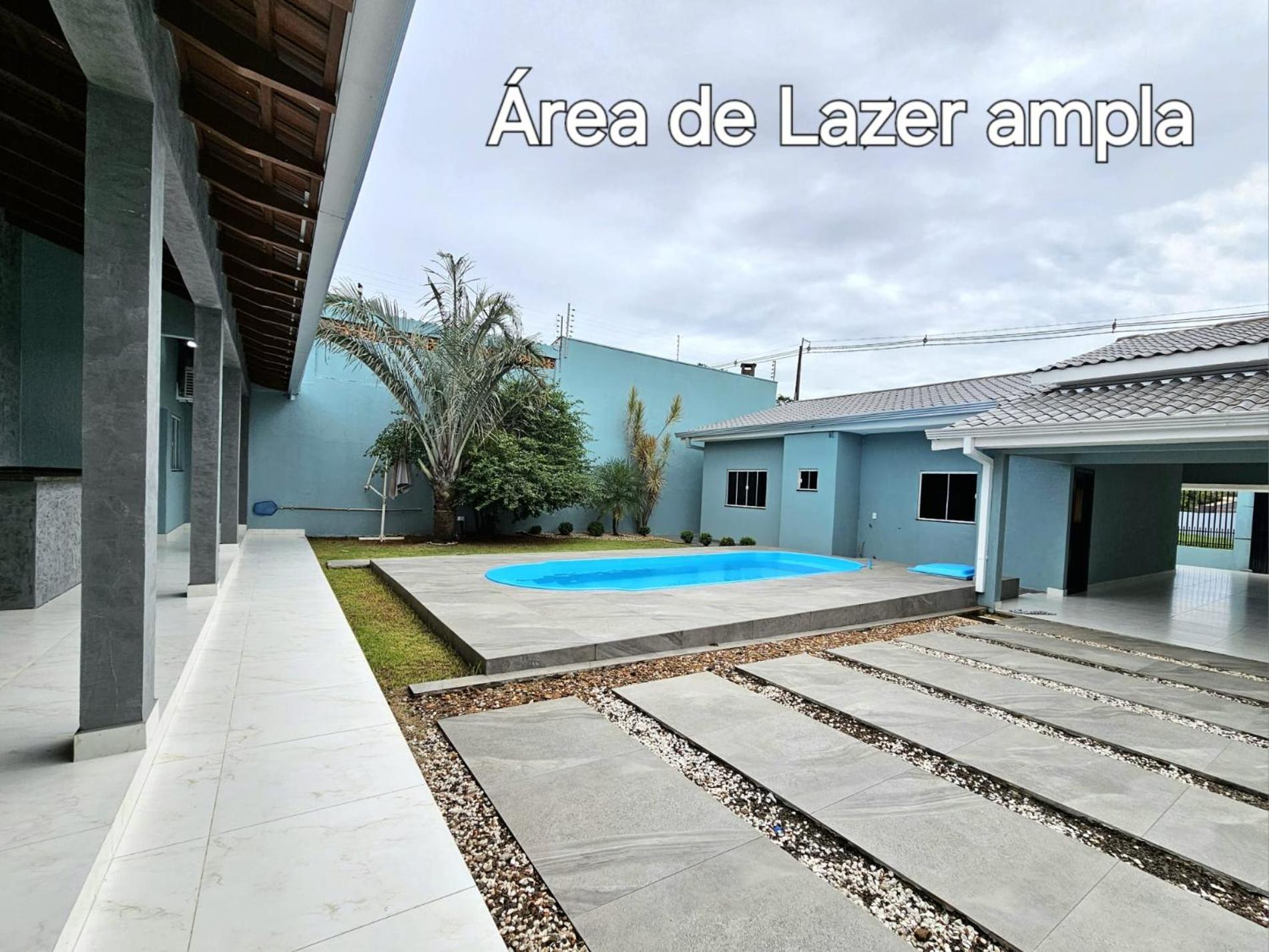 Casa *